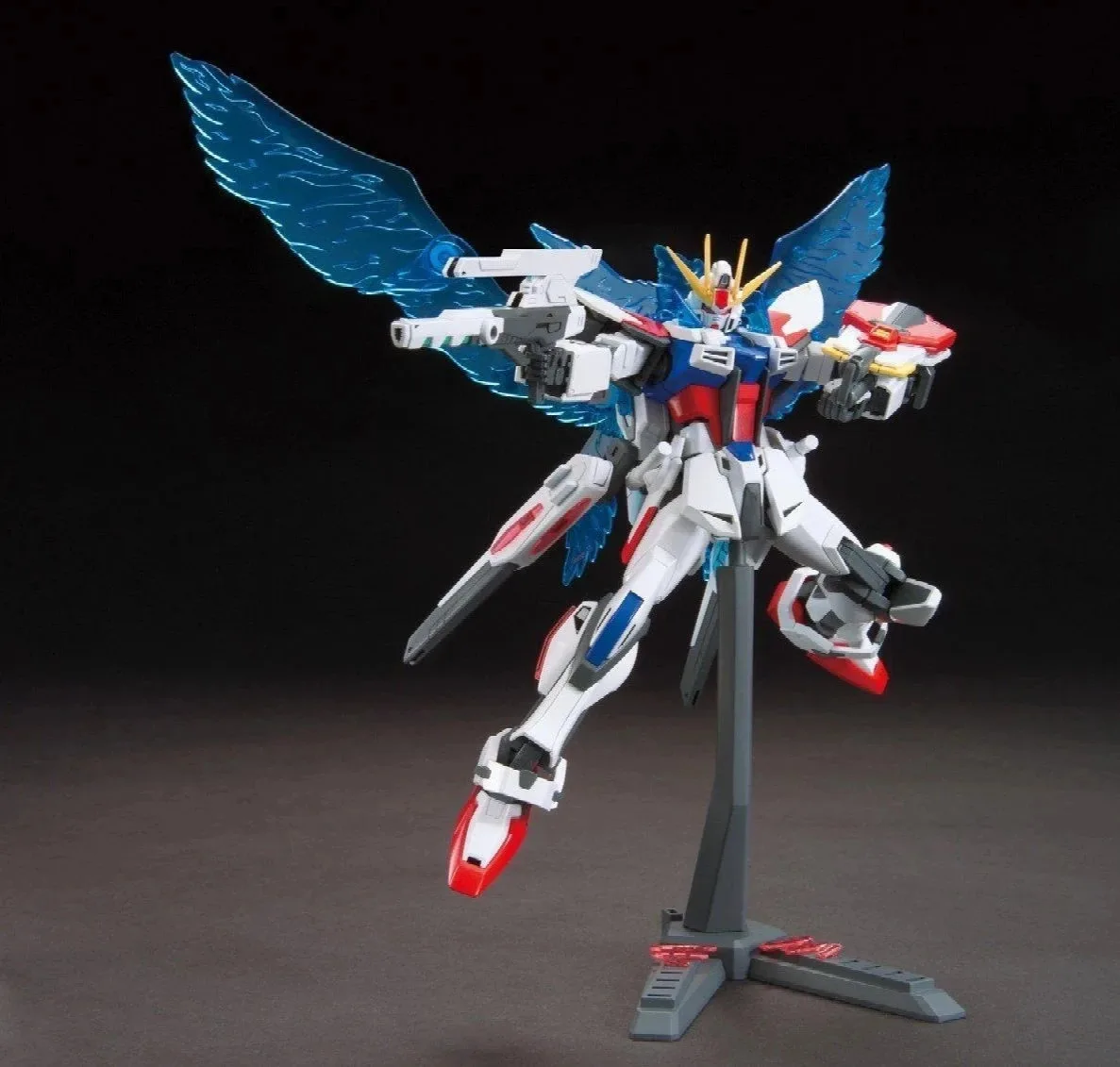 スタービルドストライクガンダム