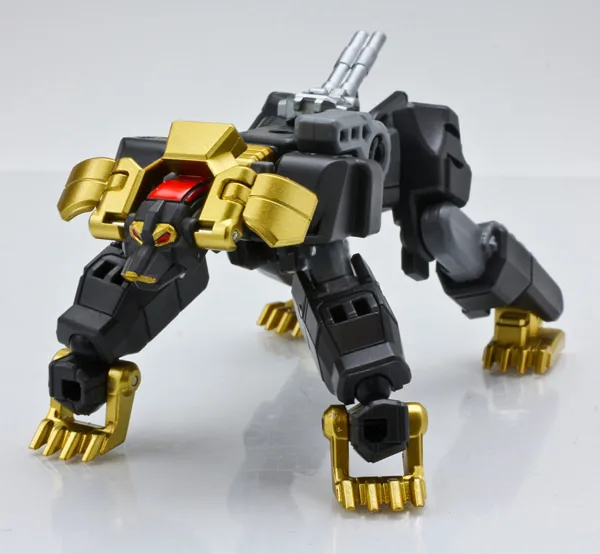 獅戰機